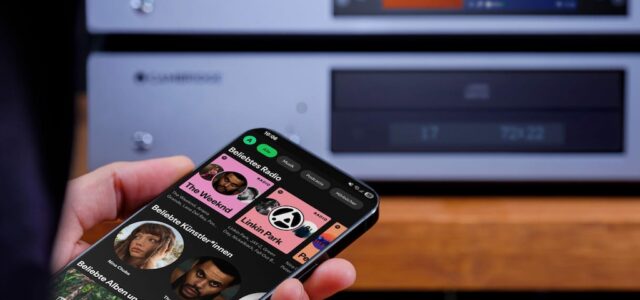 Cambridge Audio bringt verlustfreies 24-Bit Streaming mit Spotify Connect und Unterstützung für Qobuz Connect in viele Netzwerkstreamer