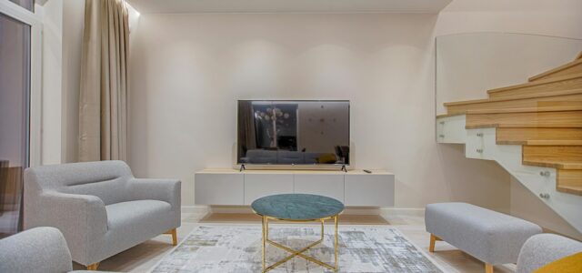 Rundum-Angebote im vernetzten Zuhause: Komfortversprechen und technische Realität