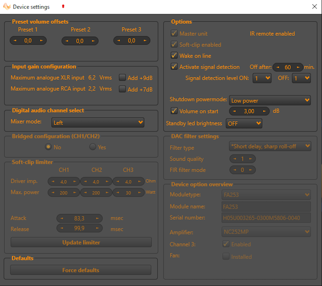 Über die USB-Schnittstelle erreicht man mit einem Windowsrechner über die Hypex- Software das „Settings“-Menü. Hier kann man einfachere Einstellungen vornehmen, etwa die Aktivierung der Signal Detection, sodass die Saranna selbständig ein anliegendes Musiksignal erkennt und sich aktiviert, ebenso eine automatische Abschaltung bei ausbleibendem Audio-Signal. Darüber hinaus lassen sich über diese Oberfläche auch komplexere Justierungen vornehmen, etwa die Limiter-Einstellungen oder die DAC-Konfiguration.